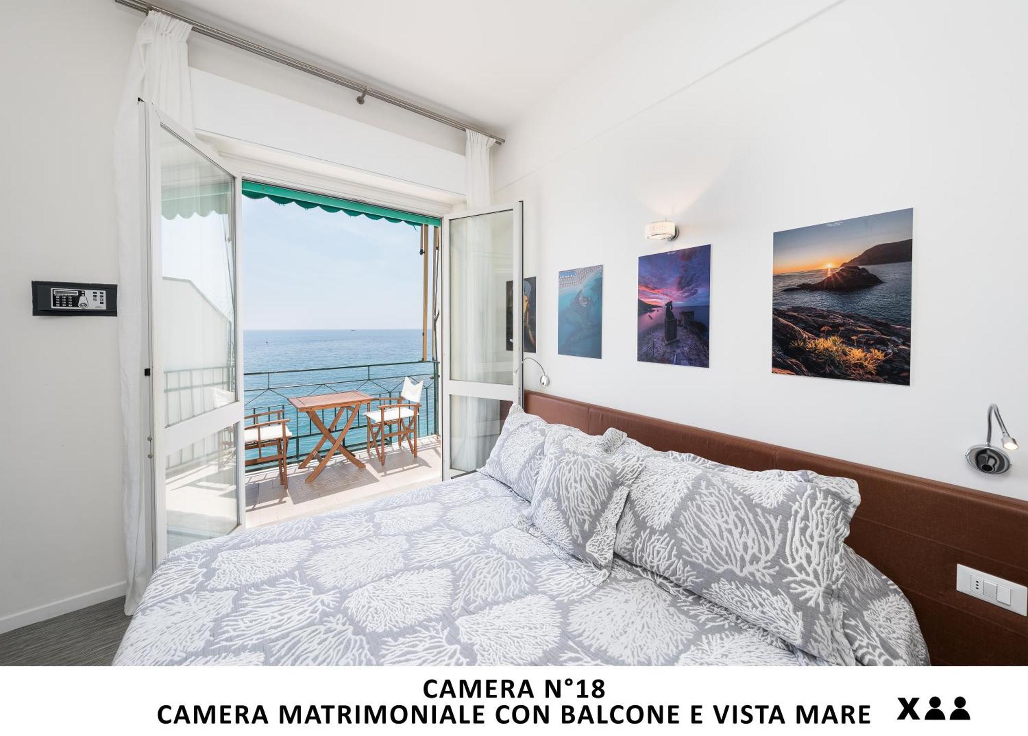 Al Mare Hotel มอนเตรอสโซ อัล มาเร ภายนอก รูปภาพ