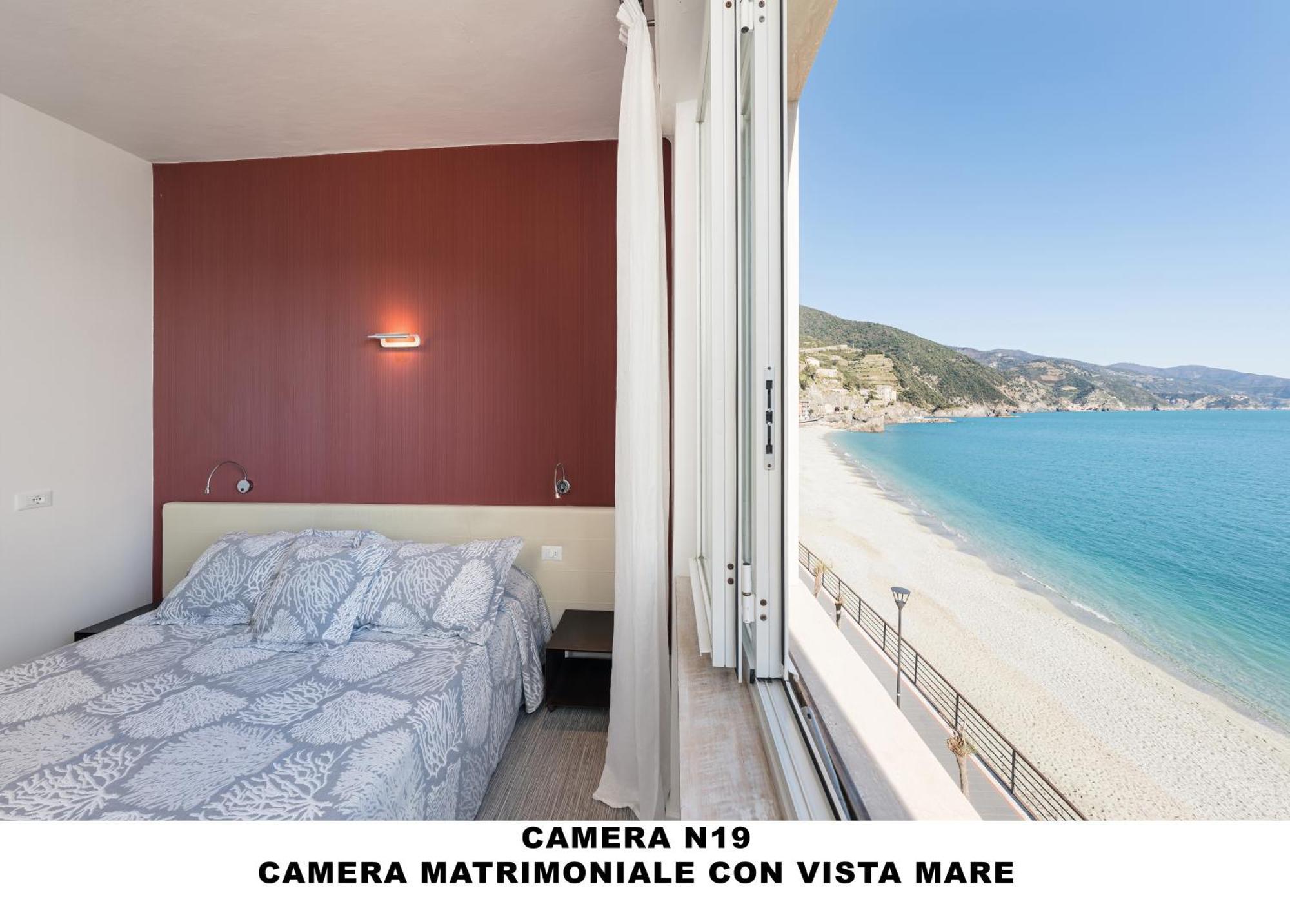 Al Mare Hotel มอนเตรอสโซ อัล มาเร ภายนอก รูปภาพ